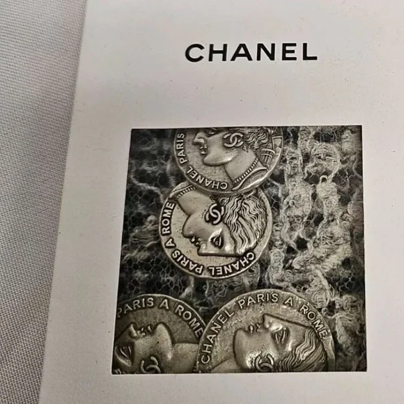 CHANEL Silver and Crystal Necklace - Picture 3 of 3